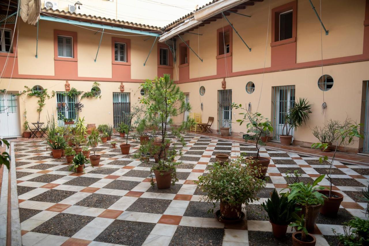 180 Home Ideal Apartamento Con Patio San Bernardo 2 Sevilla Kültér fotó